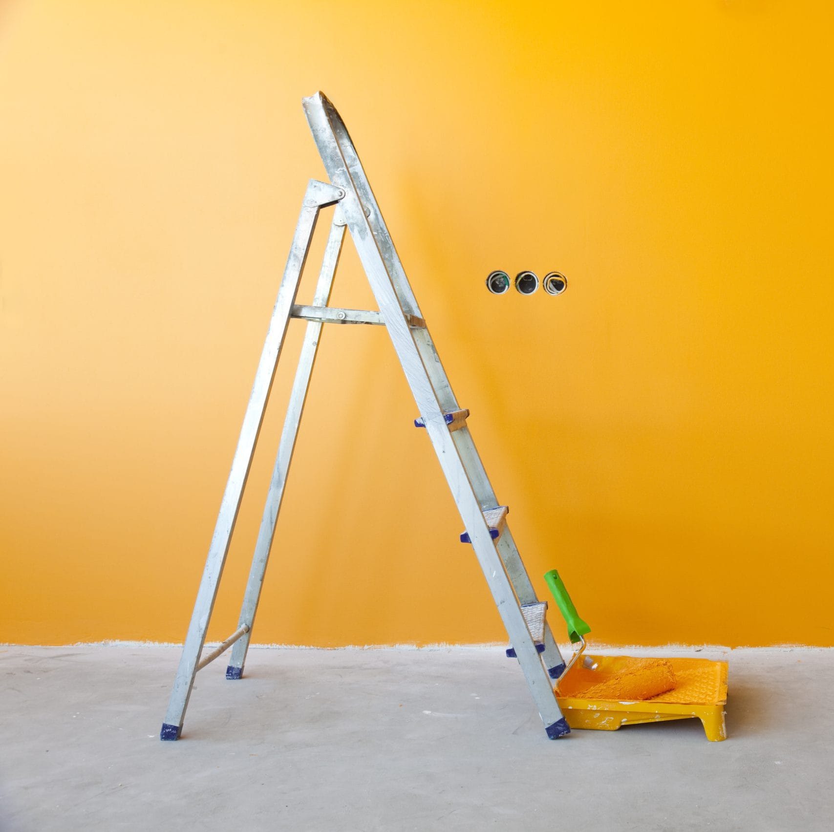 Interior and exterior painting in the UAE