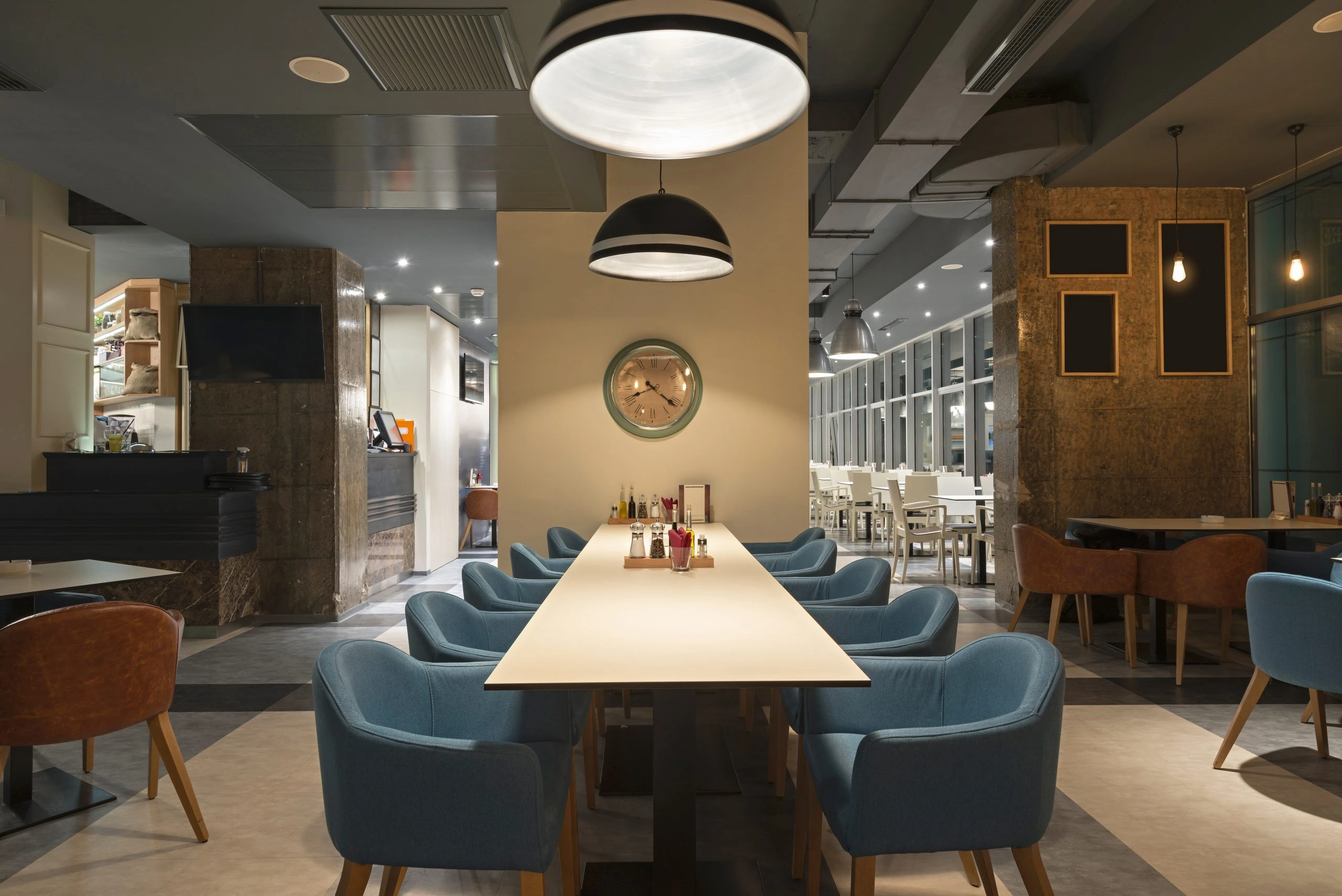 Restaurant & Cafe in Dubai